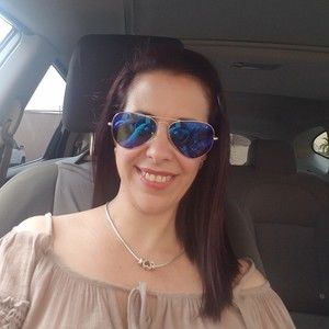 Meet your Posher, Mayelin